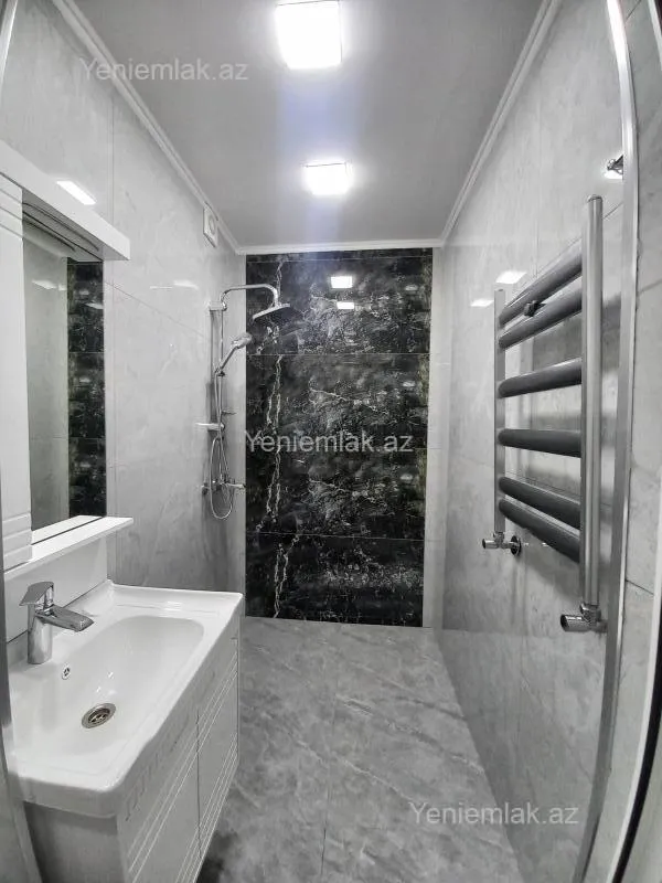 Satılır 2 otaqlı yeni tikili 66 m²