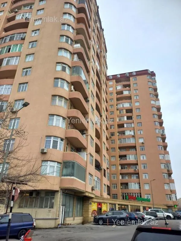 Satılır 2 otaqlı yeni tikili 66 m²