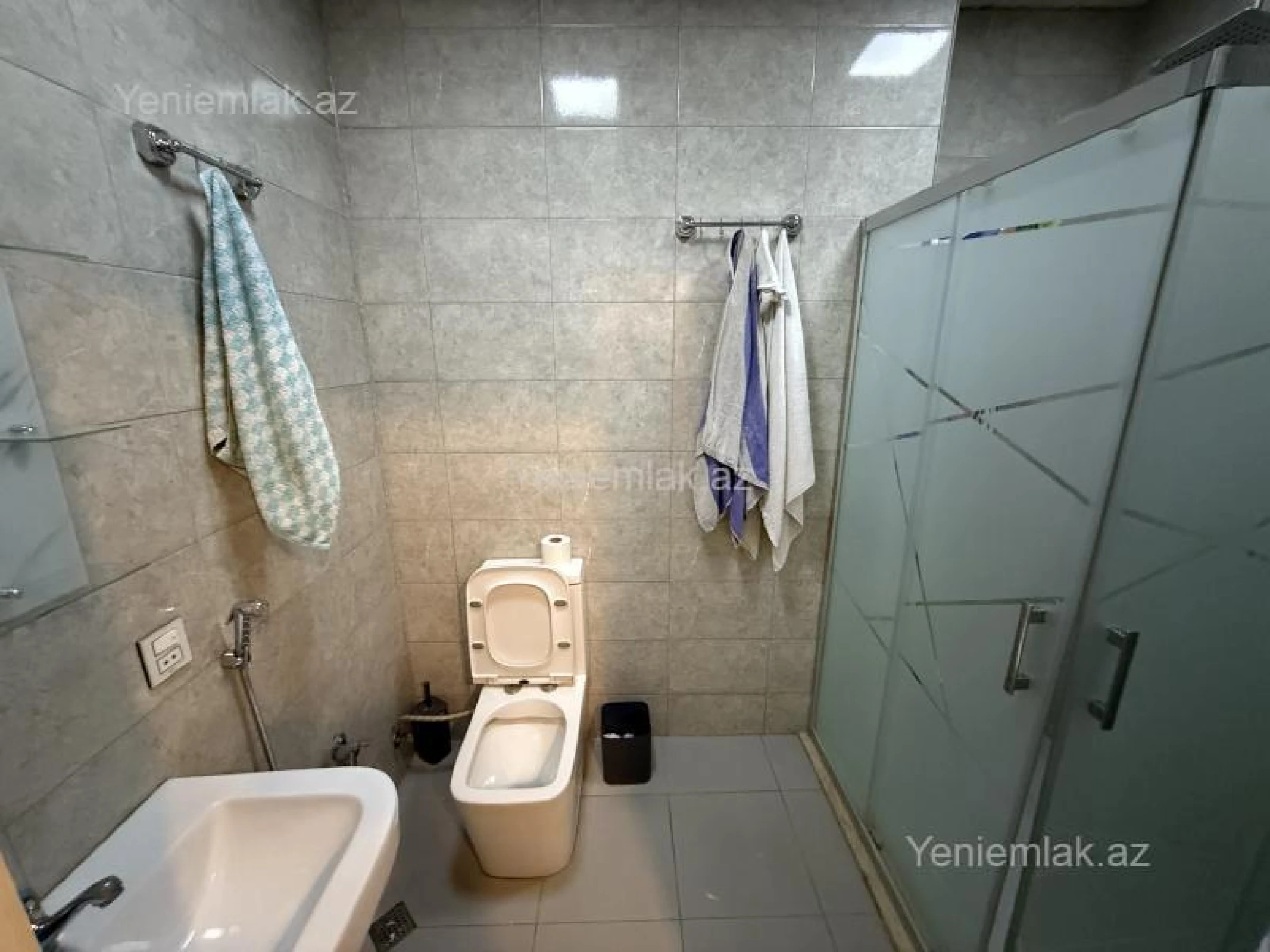 Satılır 2 otaqlı yeni tikili 90 m²