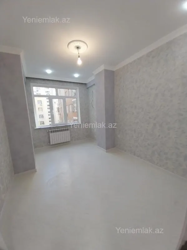 Satılır 3 otaqlı yeni tikili 85 m²