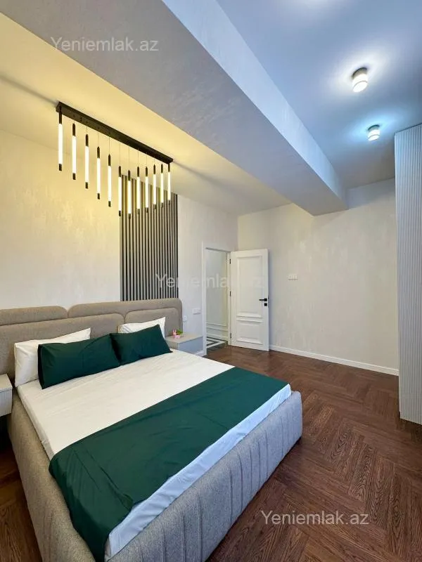 Satılır 3 otaqlı yeni tikili 102 m²