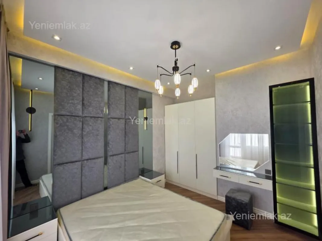 Satılır 2 otaqlı yeni tikili 55 m²