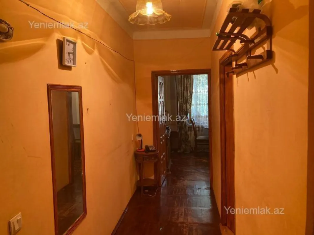 Satılır 3 otaqlı köhnə tikili 65 m²