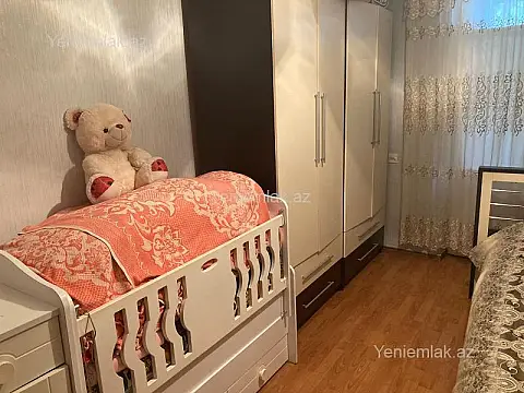 Satılır 3 otaqlı köhnə tikili 65 m²