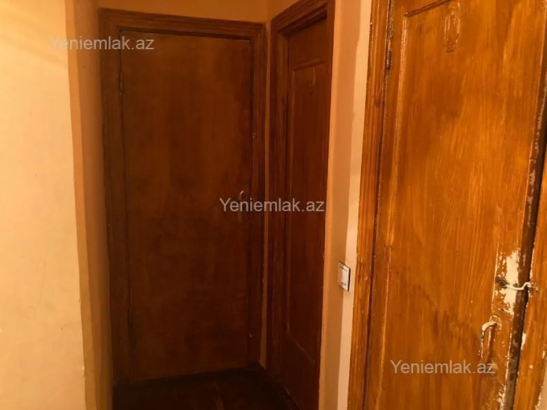 Satılır 3 otaqlı köhnə tikili 65 m²