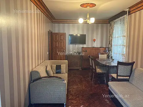 Satılır 3 otaqlı köhnə tikili 65 m² — Bakı, Binəqədi 3 otaq 65.00 m²