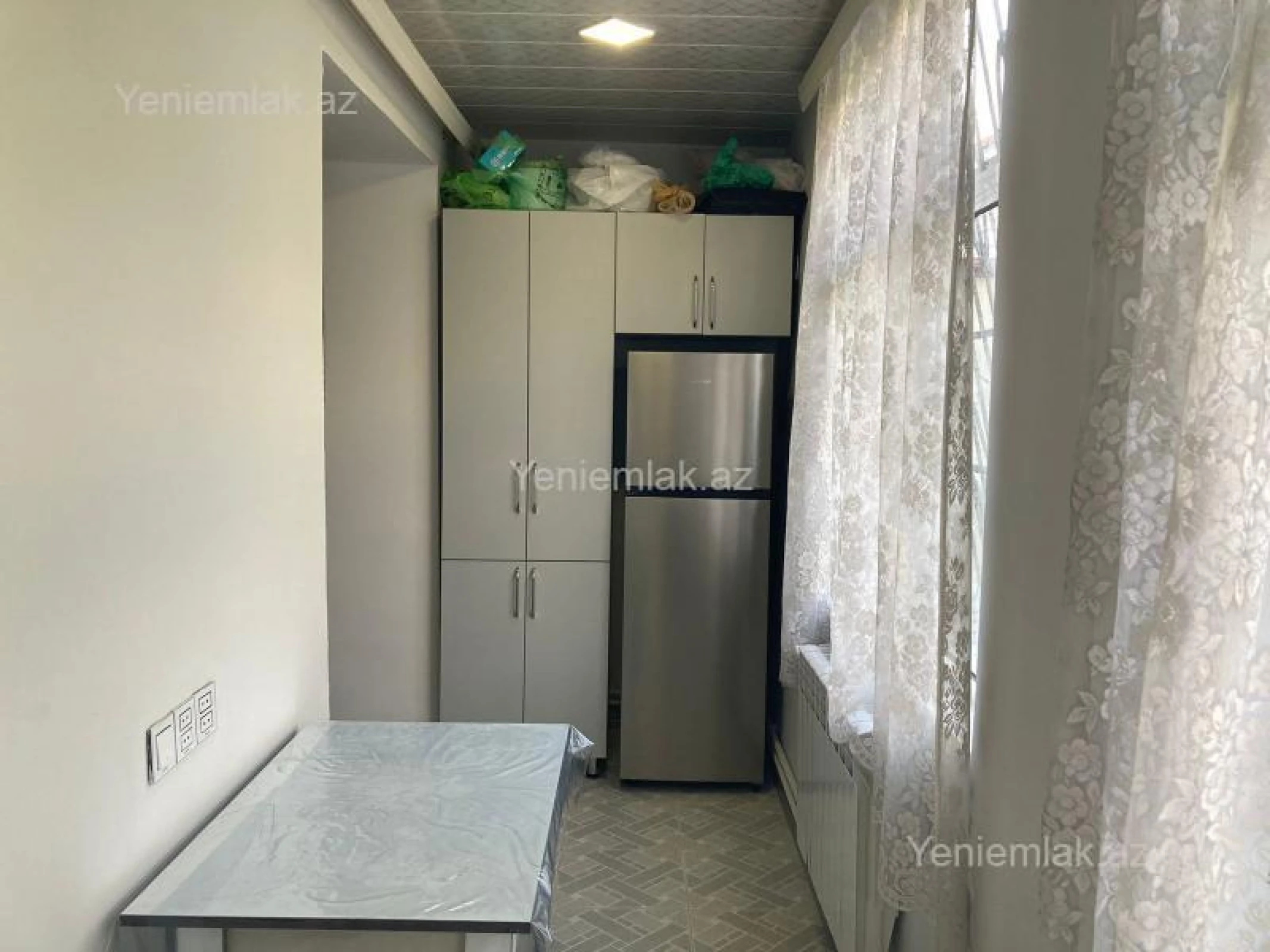 Satılır 3 otaqlı köhnə tikili 65 m²