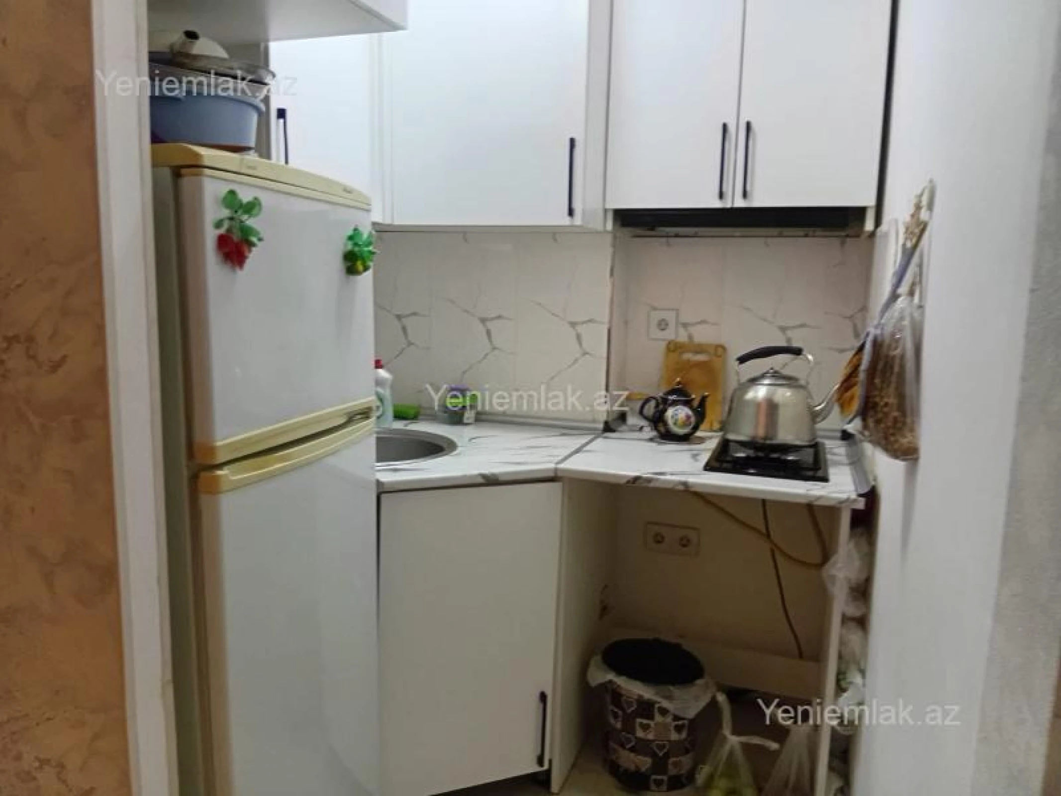 Satılır 3 otaqlı köhnə tikili 50 m²