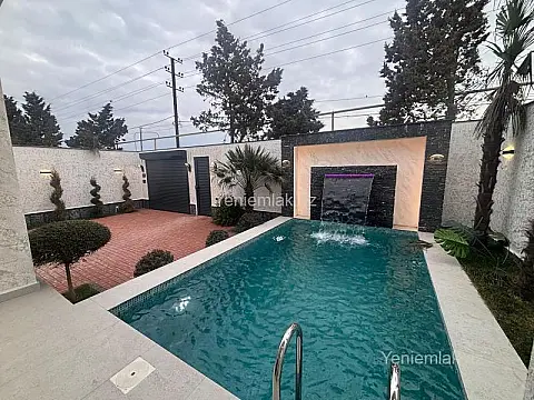 Satılır 4 otaqlı həyət evi 140 m²