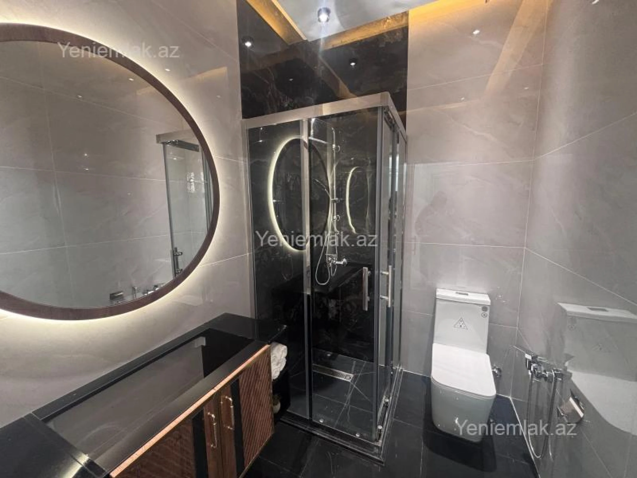 Satılır 4 otaqlı həyət evi 140 m²