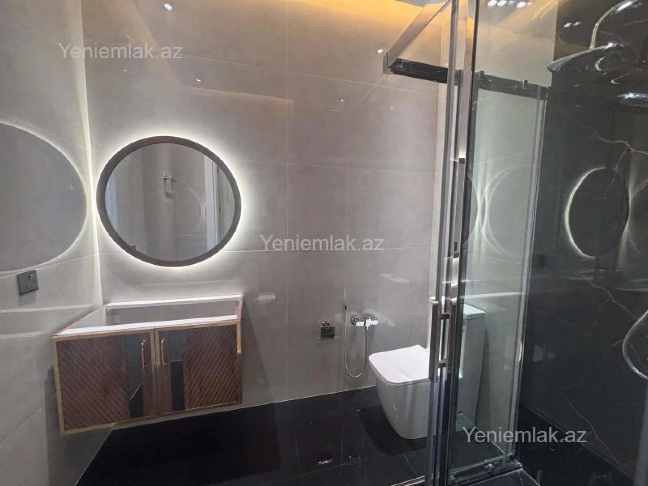 Satılır 4 otaqlı həyət evi 140 m²