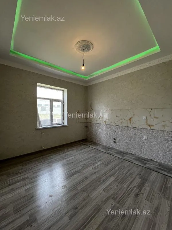 Satılır 2 otaqlı yeni tikili 50 m²