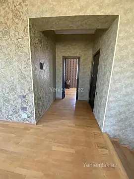 Satılır 7 otaqlı həyət evi 250 m²