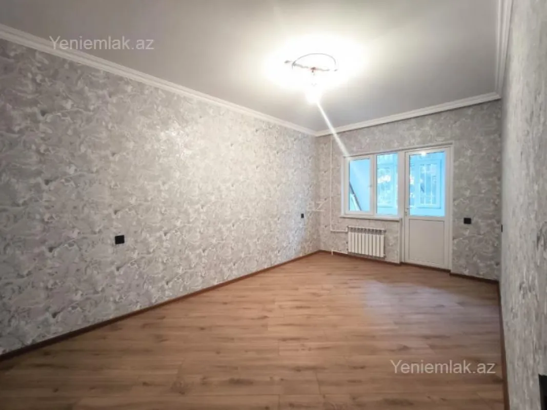 Satılır 3 otaqlı köhnə tikili 90 m²