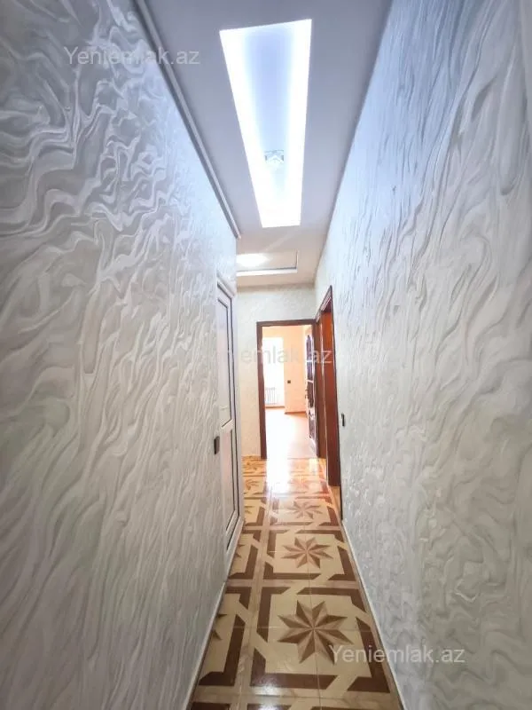 Satılır 3 otaqlı köhnə tikili 90 m²