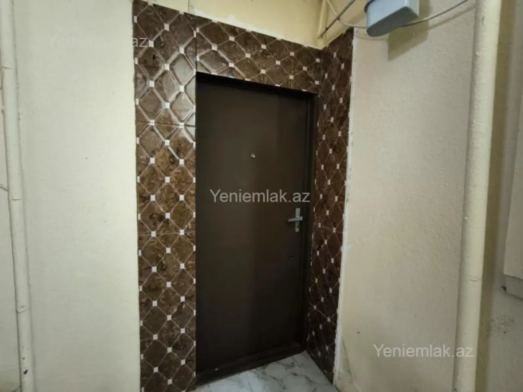 Satılır 3 otaqlı köhnə tikili 90 m²