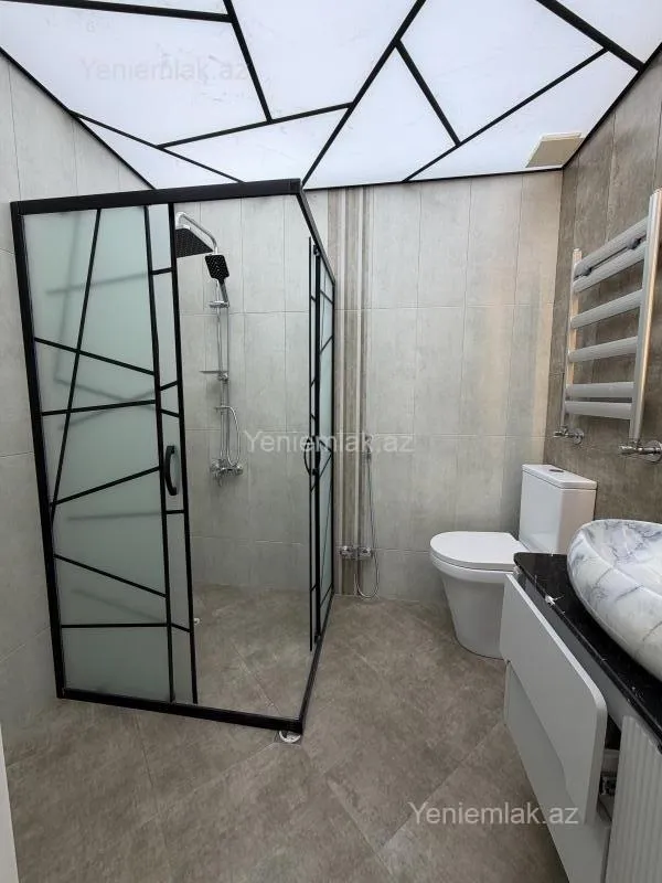 Satılır 2 otaqlı yeni tikili 88 m²