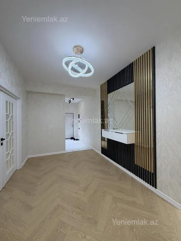 Satılır 2 otaqlı yeni tikili 88 m²