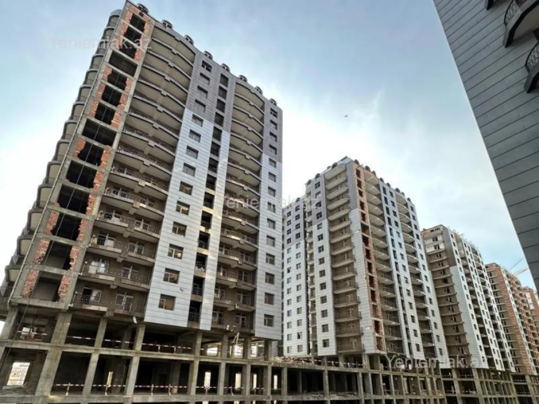 Satılır 2 otaqlı yeni tikili 71.57 m²