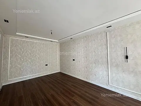 Satılır 5 otaqlı həyət evi 280 m²