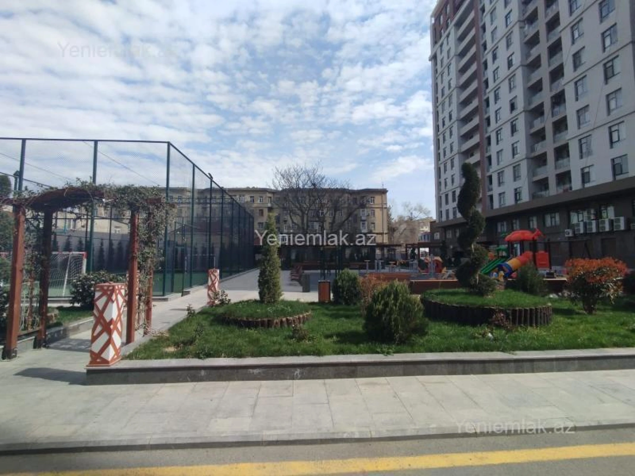 Satılır 3 otaqlı yeni tikili 134 m²