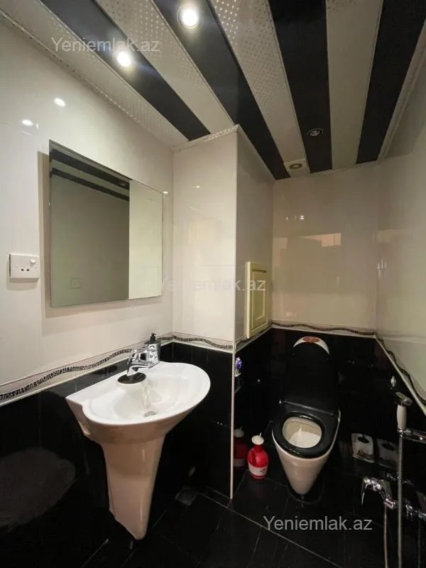 Satılır 3 otaqlı yeni tikili 141 m²