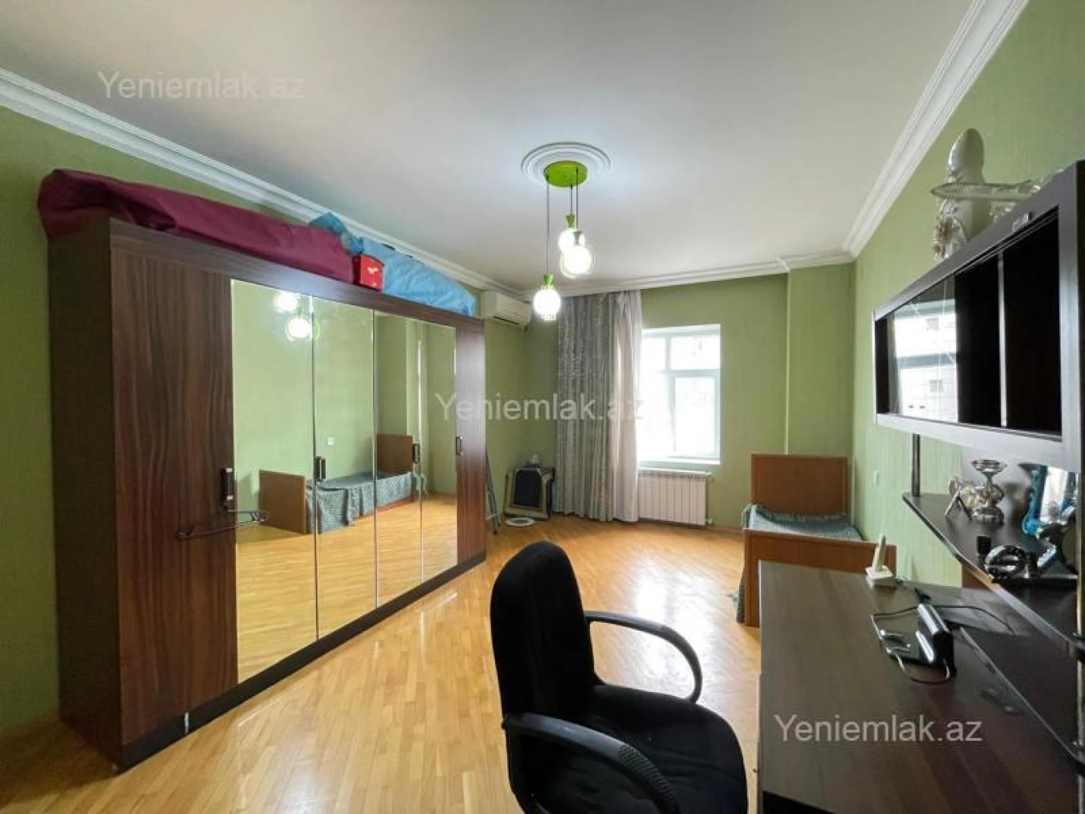 Satılır 3 otaqlı yeni tikili 141 m²
