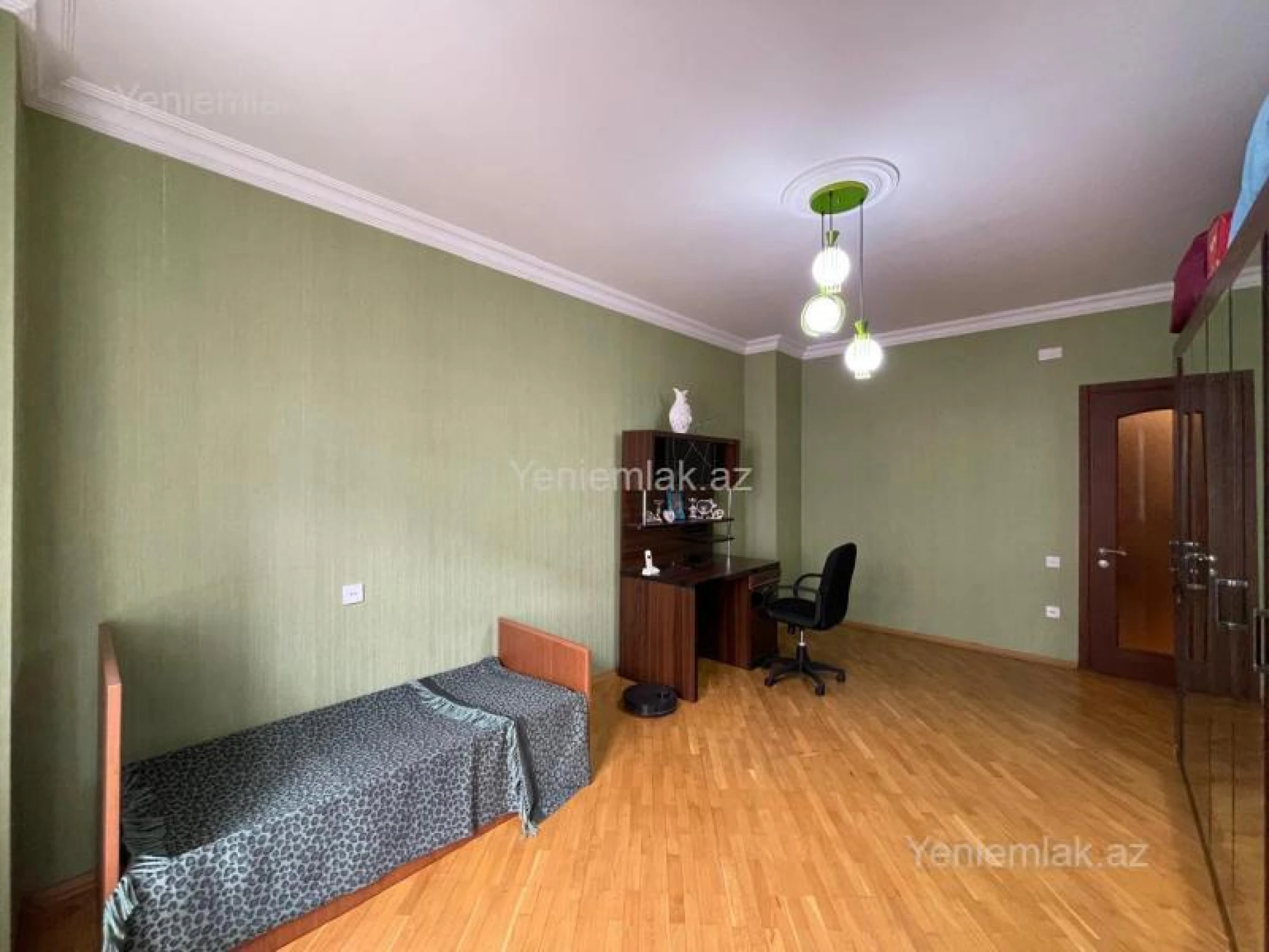 Satılır 3 otaqlı yeni tikili 141 m²