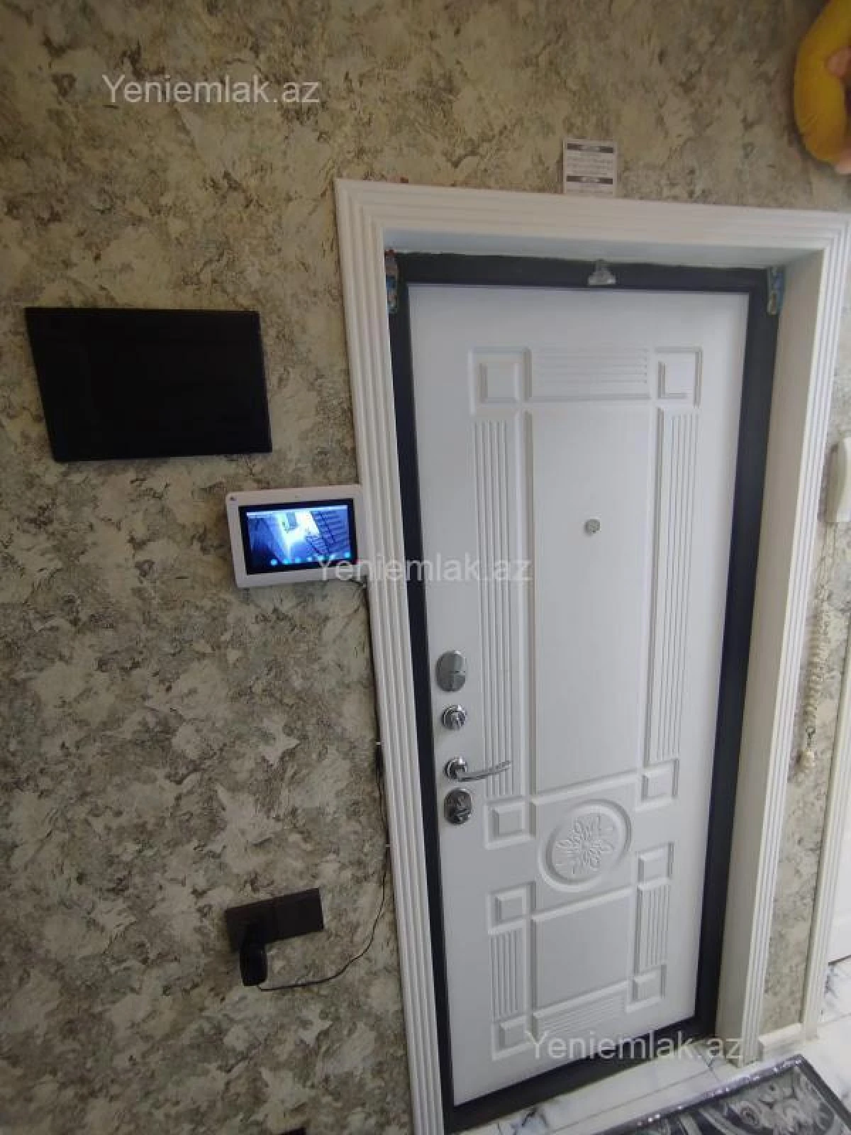 Satılır 2 otaqlı köhnə tikili 60 m²