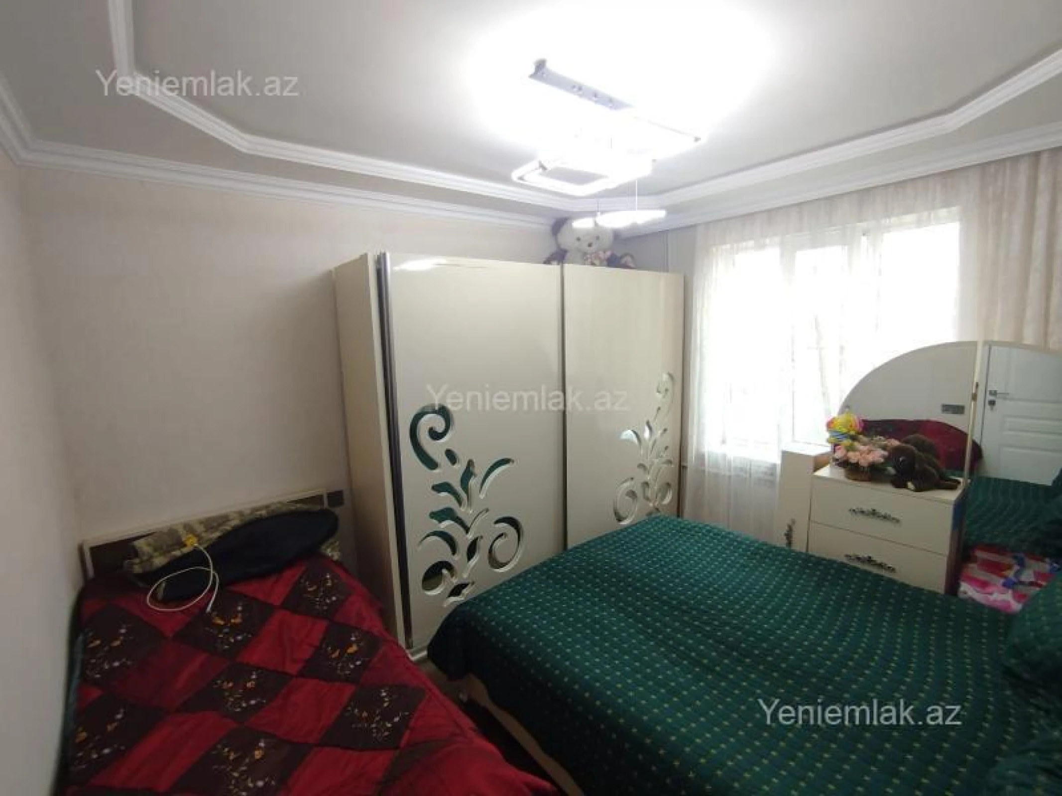 Satılır 2 otaqlı köhnə tikili 60 m²