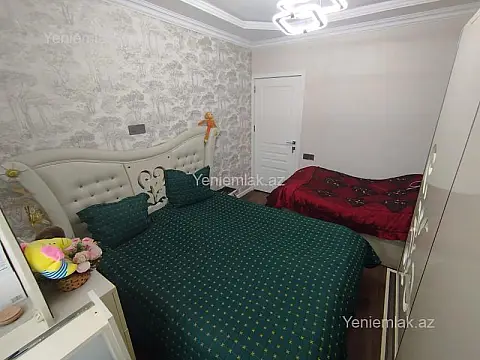 Satılır 2 otaqlı köhnə tikili 60 m²