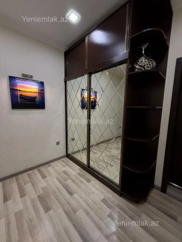 Satılır 3 otaqlı yeni tikili 105 m²