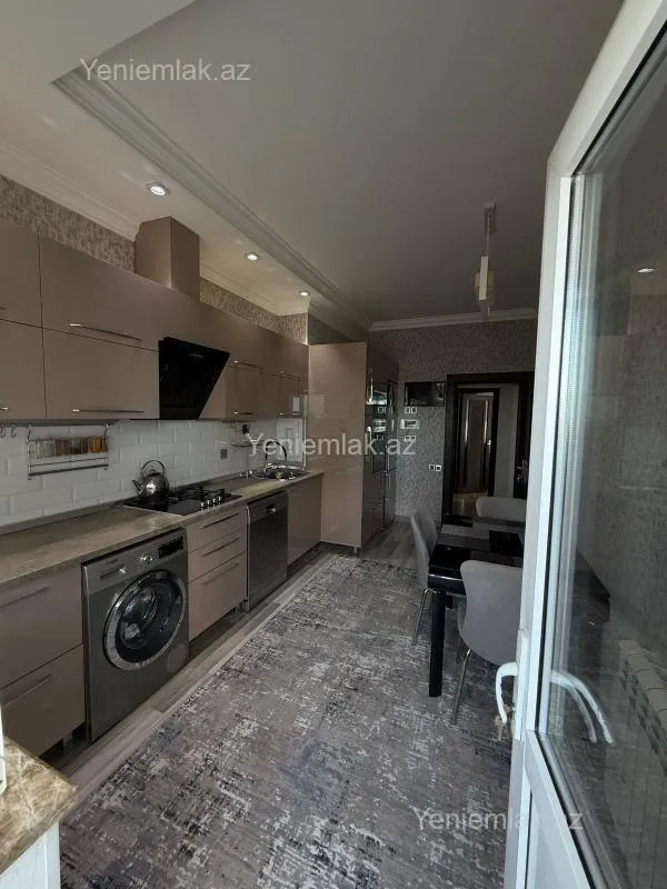 Satılır 3 otaqlı yeni tikili 105 m²