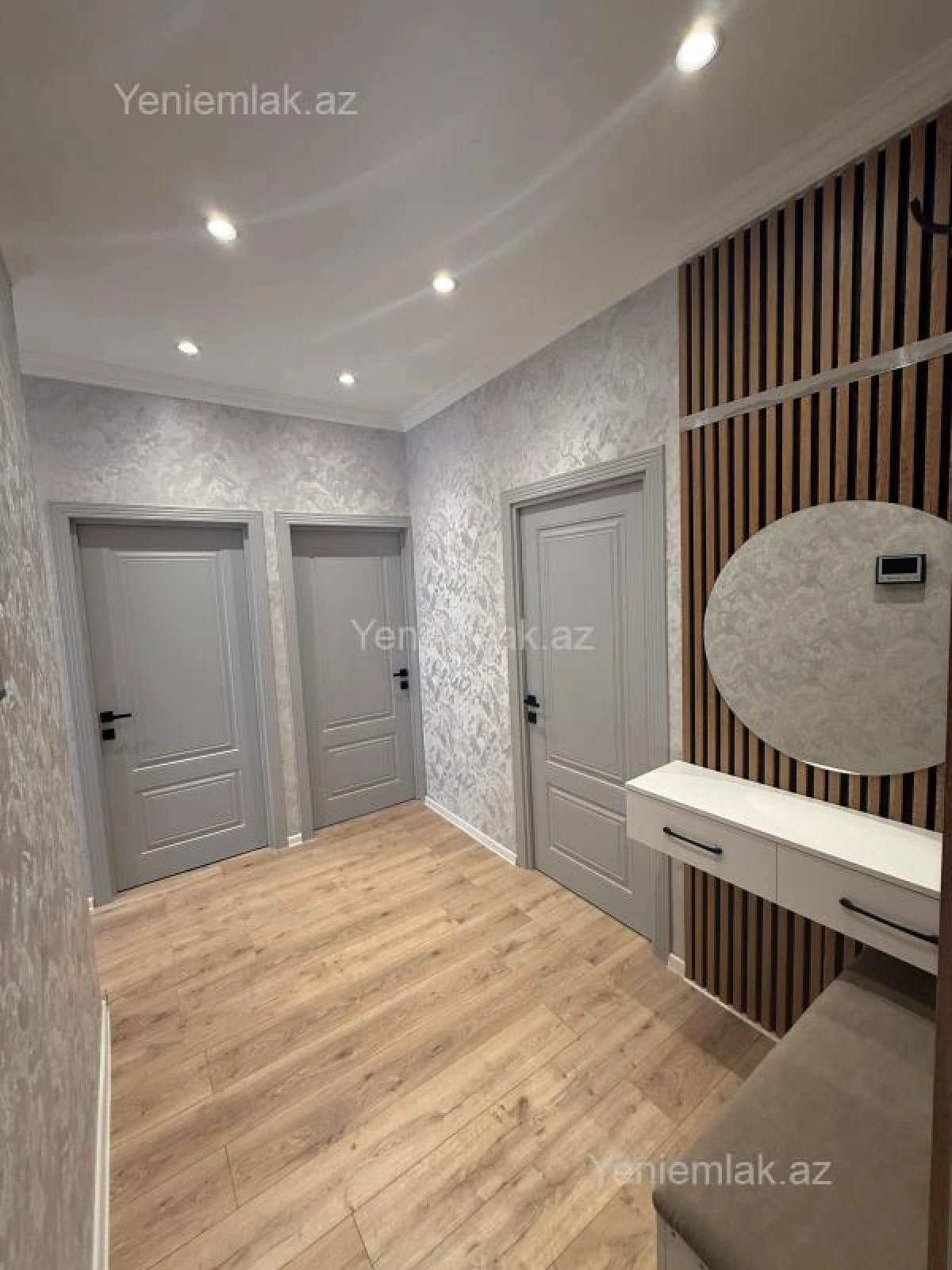 Satılır 3 otaqlı köhnə tikili 85 m²