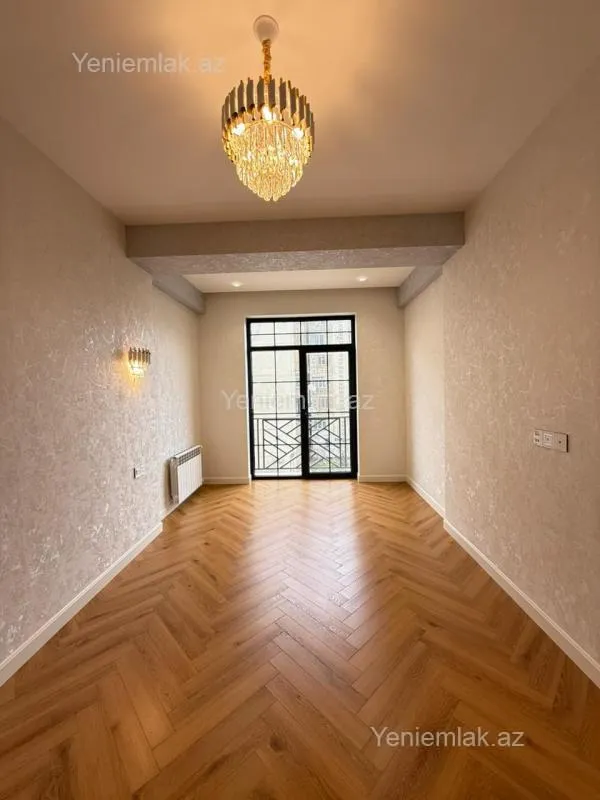 Satılır 2 otaqlı yeni tikili 74 m²