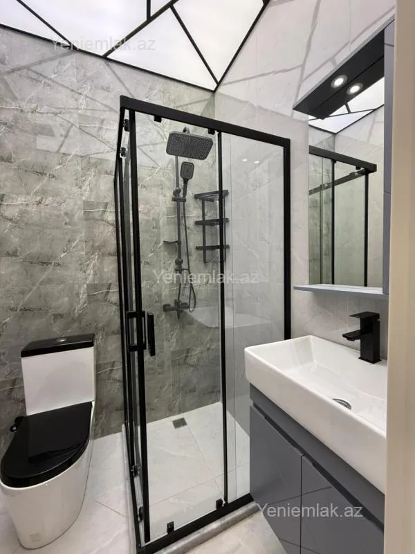 Satılır 2 otaqlı yeni tikili 74 m²