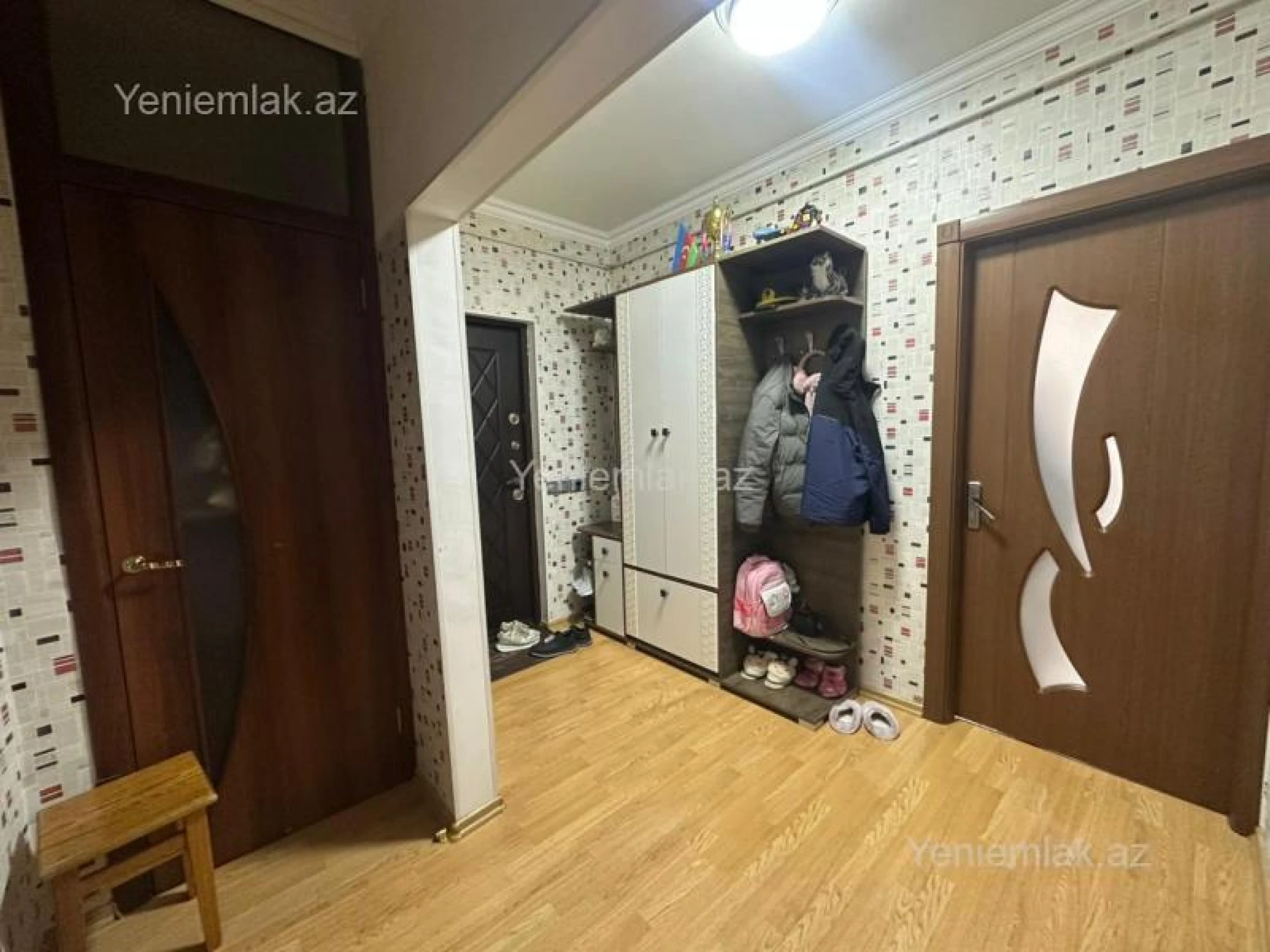 Satılır 4 otaqlı köhnə tikili 80 m²