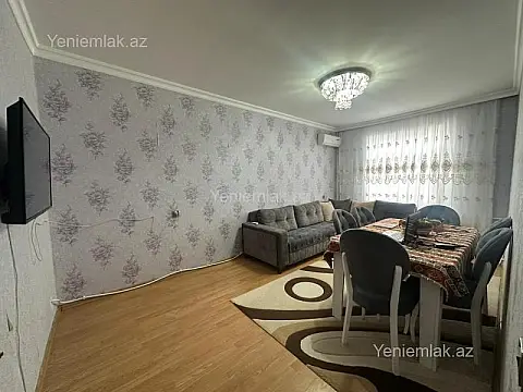 Satılır 4 otaqlı köhnə tikili 80 m²