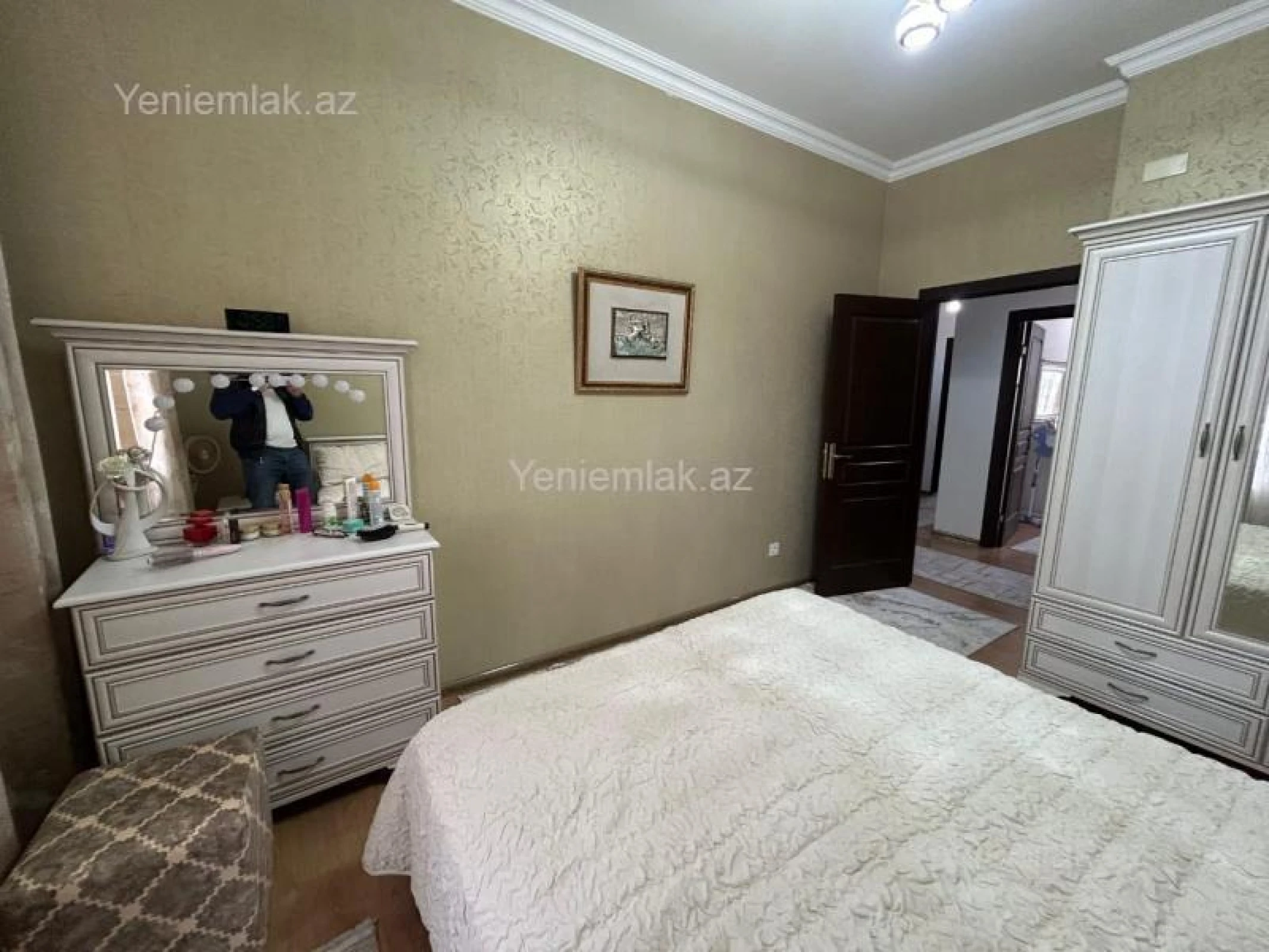 Satılır 3 otaqlı yeni tikili 86 m²