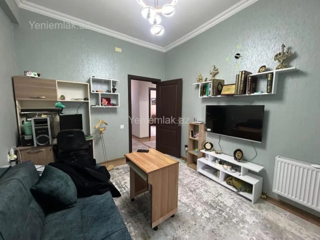 Satılır 3 otaqlı yeni tikili 86 m²