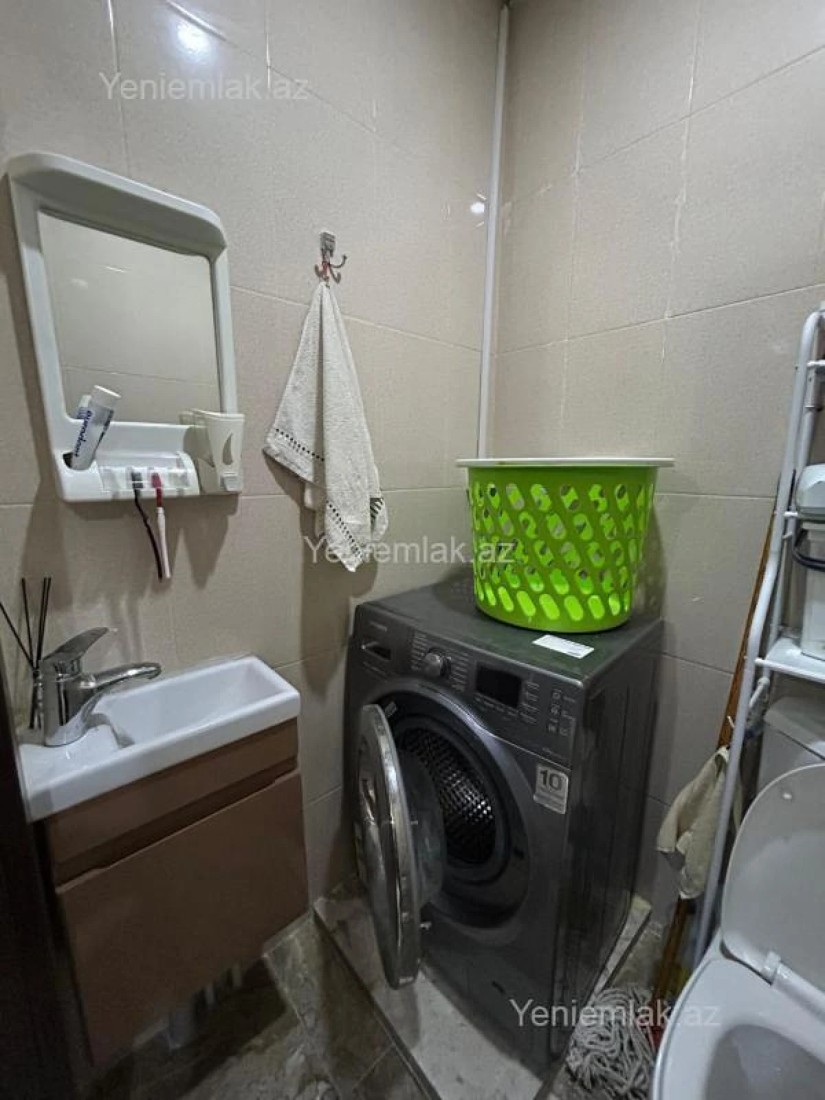 Satılır 3 otaqlı yeni tikili 86 m²