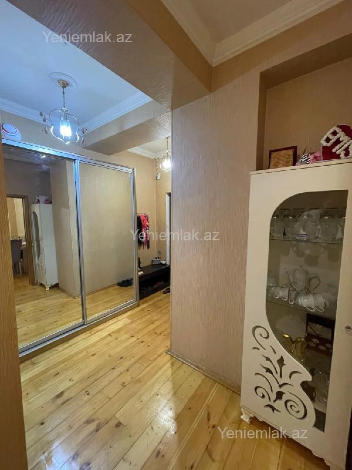 Satılır 3 otaqlı yeni tikili 101 m²