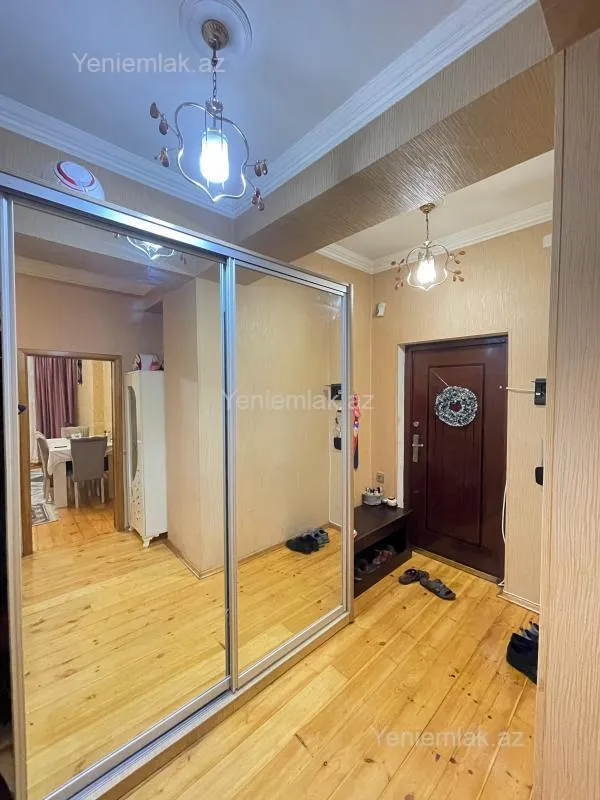 Satılır 3 otaqlı yeni tikili 101 m²