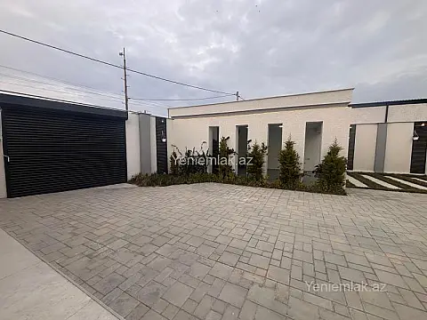 Satılır 5 otaqlı həyət evi 220 m²