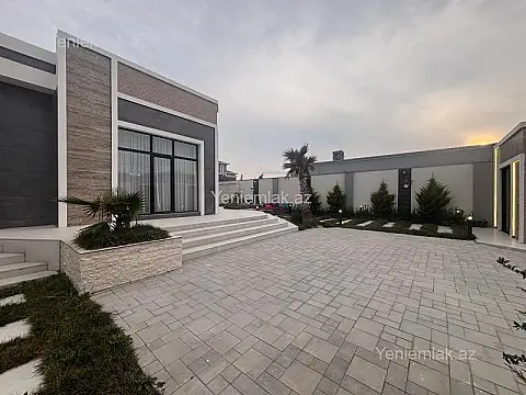 Satılır 5 otaqlı həyət evi 220 m²