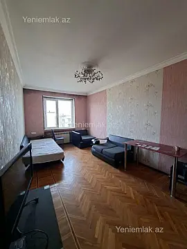 Satılır 3 otaqlı köhnə tikili 85 m² — Bakı, Xətai 3 otaq 85.00 m²