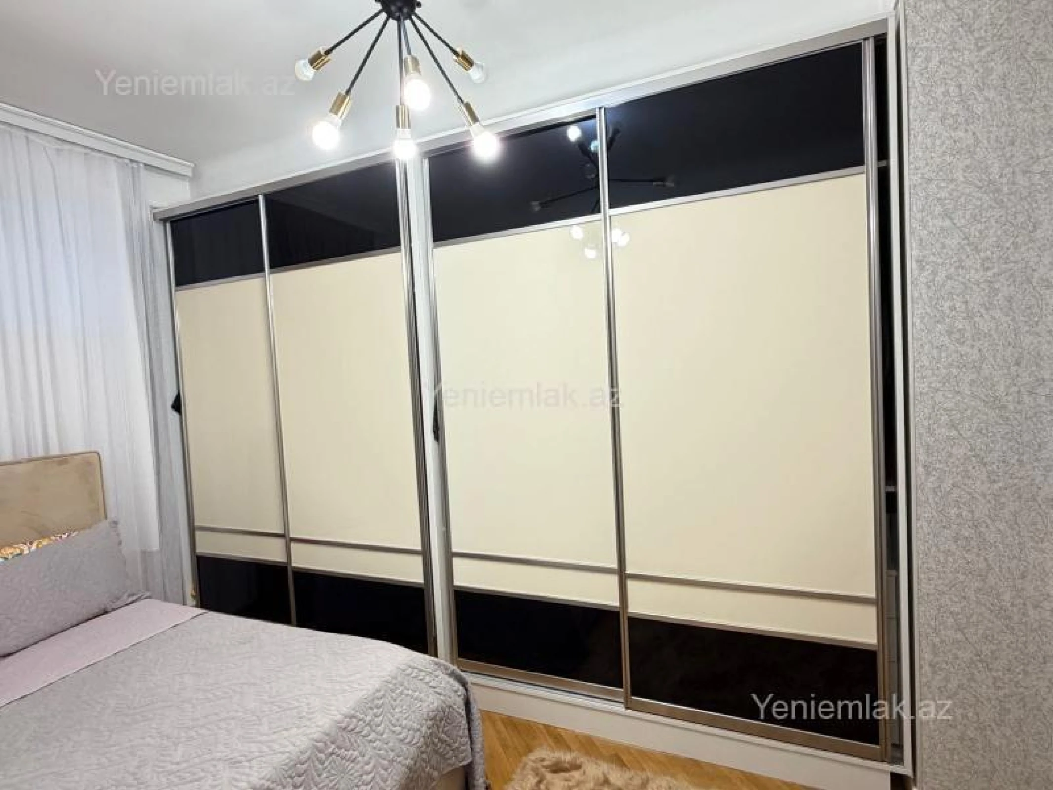 Satılır 2 otaqlı yeni tikili 77 m²