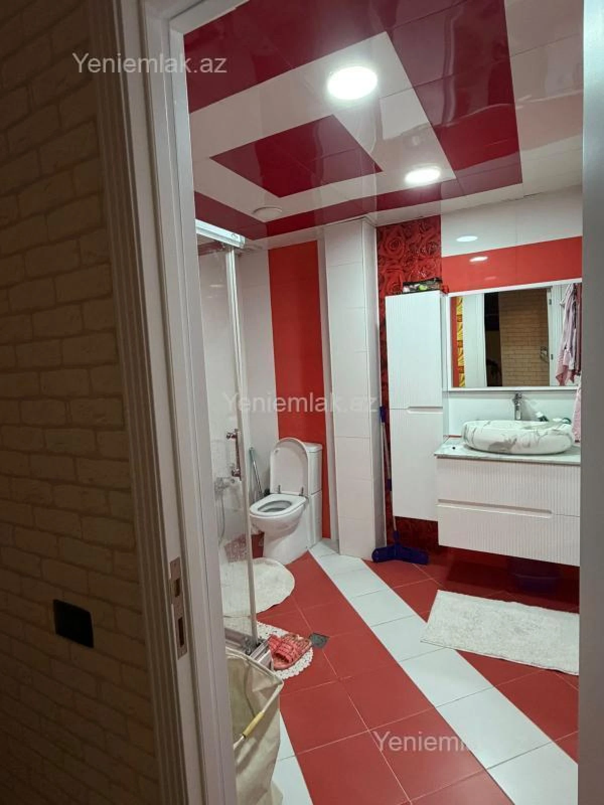 Satılır 2 otaqlı yeni tikili 77 m²