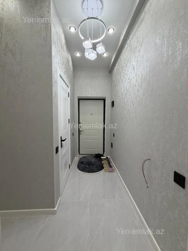 Satılır 2 otaqlı yeni tikili 50 m²