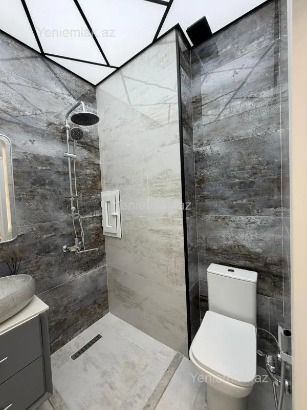 Satılır 2 otaqlı yeni tikili 50 m²